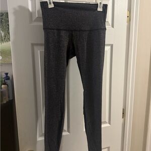 Lululemon winter leggings - will keep you warm - sweater material